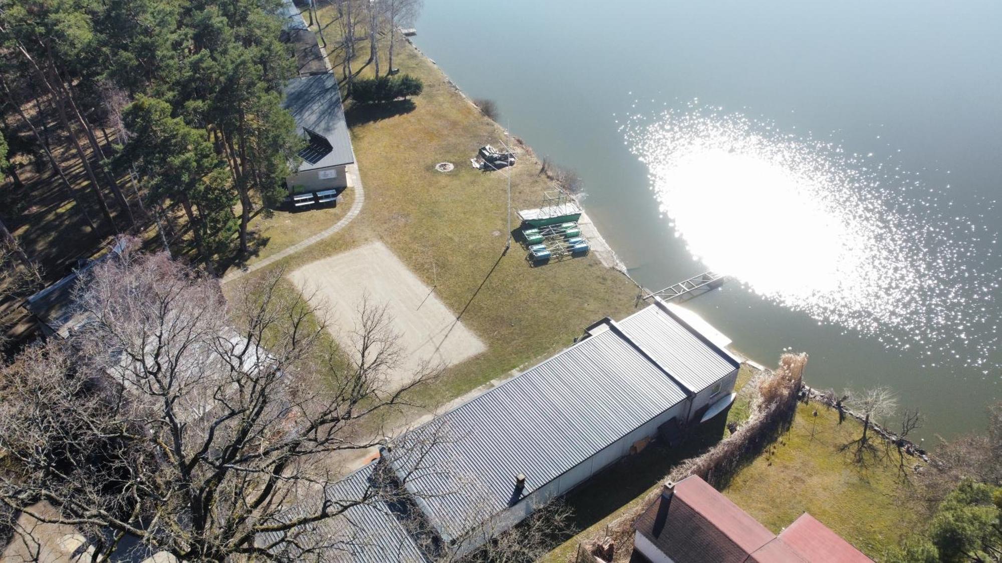 Hotel Yacht Club Bezdrev Hluboká nad Vltavou Exterior foto